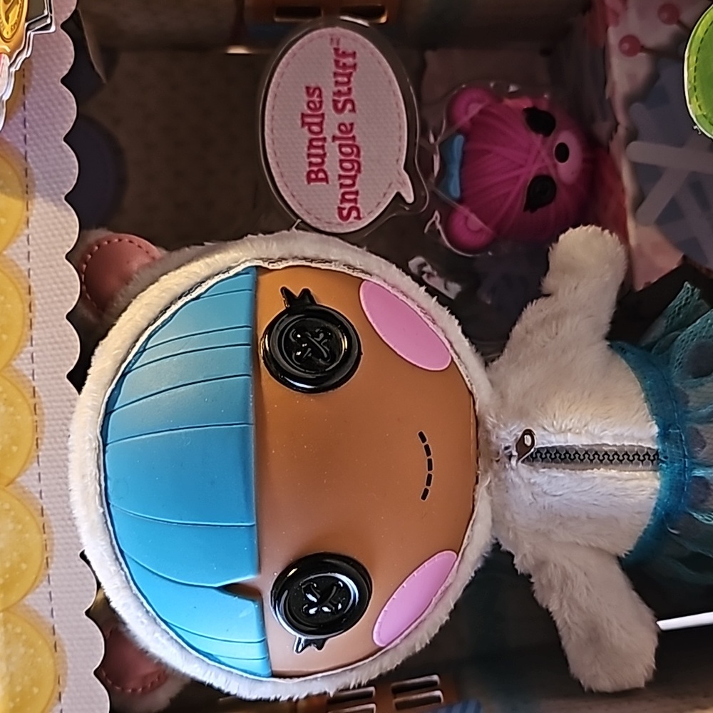 Lalaloopsy Littles  7" Winter Doll Bundle Snuggle Stuff With Pet Yarn Ba… - Picture 12 of 12